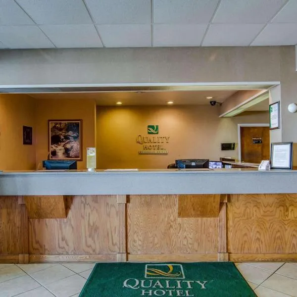 Quality Hotel and Conference Center Bluefield, hotel v destinaci Cumberland Heights