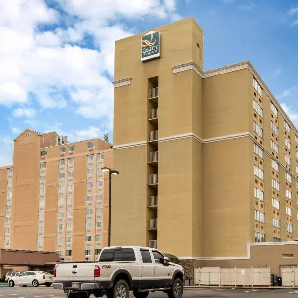 Quality Inn & Suites Charleston - Civic Center, khách sạn ở Charleston