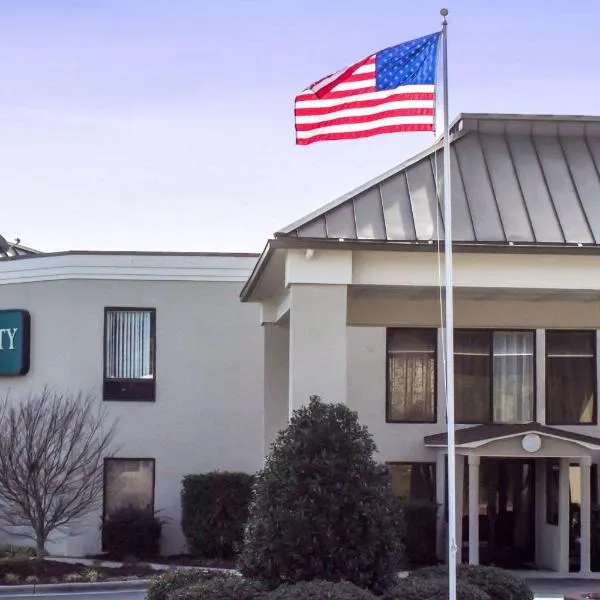 Quality Inn & Suites Wilson I-95, hotel v destinaci Wilson