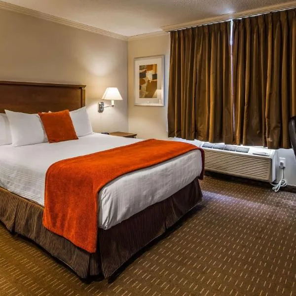 Best Western Plus Guildwood Inn, отель в городе Сарния