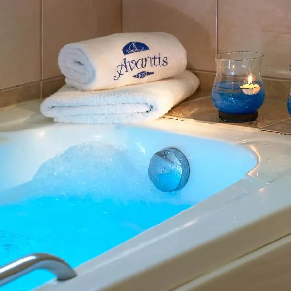 Avantis Suites Hotel, hotel in Eretria