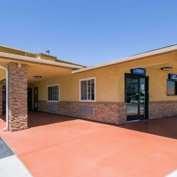 Rodeway Inn Adelanto US 395, hôtel à Adelanto
