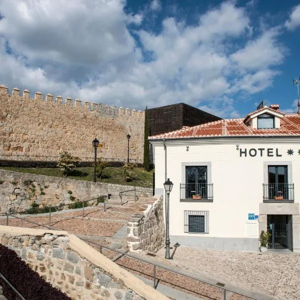 Hotel Puerta de la Santa, hotel in Ávila