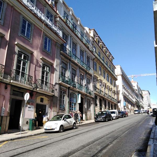 bairro alto-chiado 2 bdr beautifull view