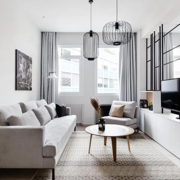Luxury Apartments in Plaka by UPSTREET, hotel in Athens