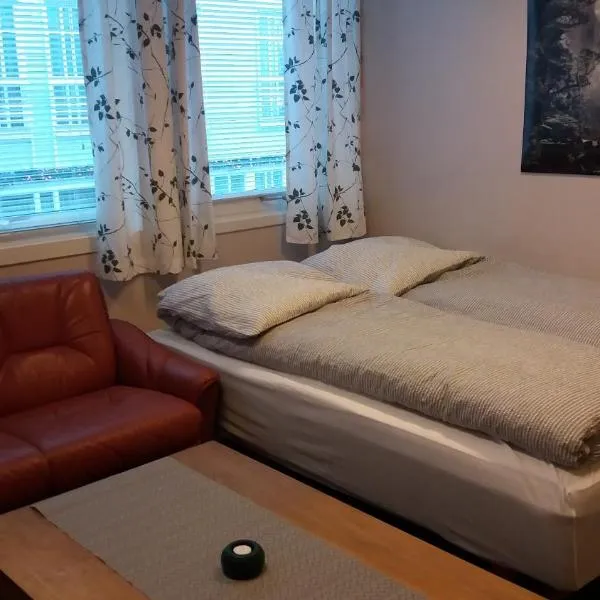 Ekirom，位于埃格尔松的酒店