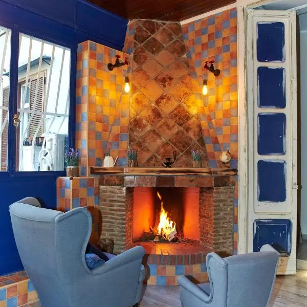 Artisti Sustinea Rooms, hotel a Napoli