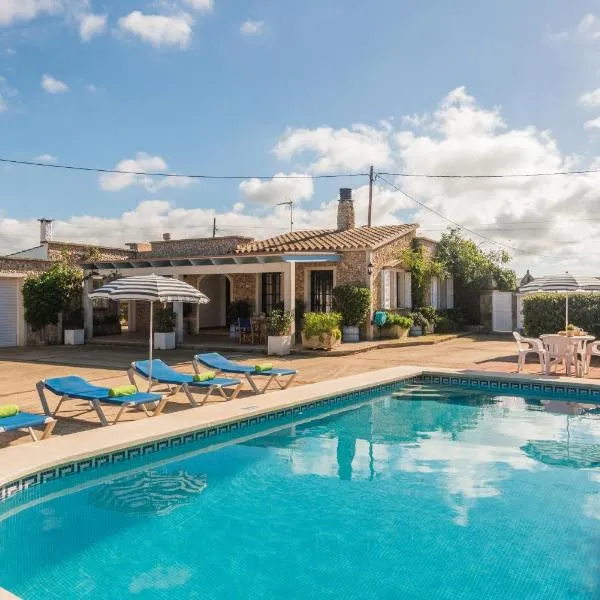 Villa Sa Canova by Mauter Villas, Hotel in Ciutadella