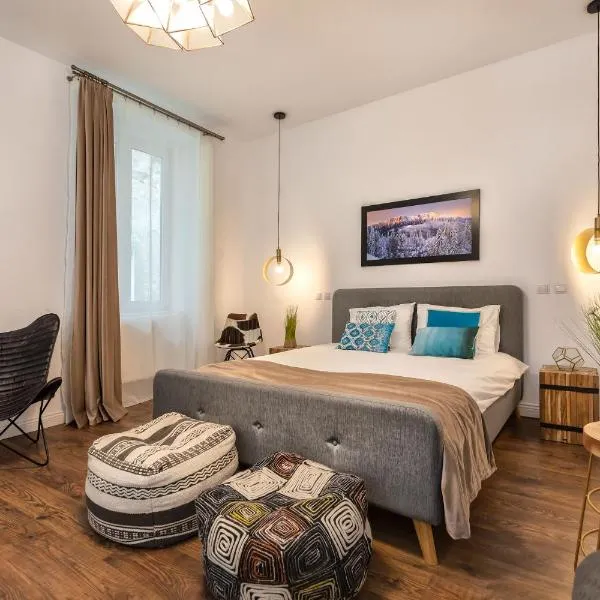 Venice Boutique Aparthotel, hotel in Braşov