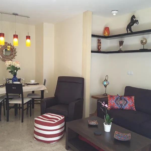 Amazing Condo in Alicante City Center，位于阿利坎特的酒店