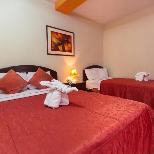 Hotel Plaza Bolognesi 344, hotel in Trujillo