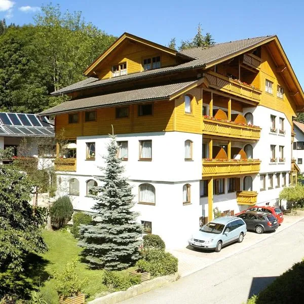 Familienhotel Steindl, hotel v destinaci Millstatt