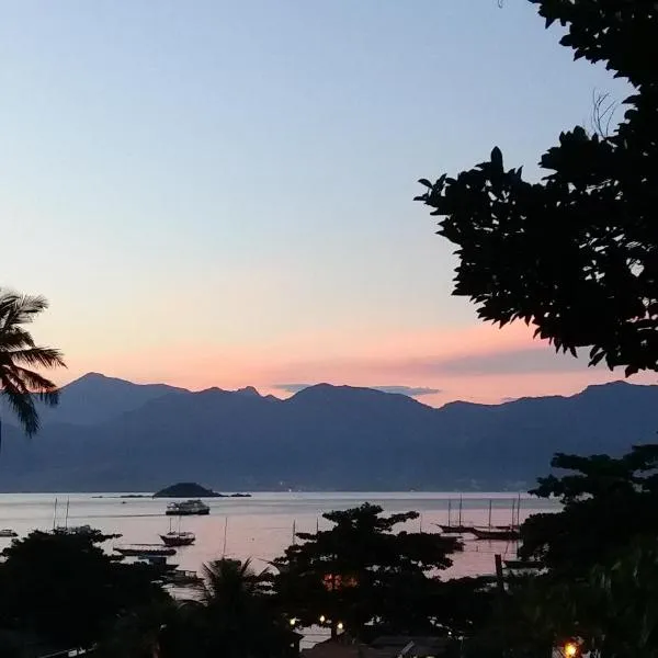 Bergamota, hotel v destinaci Abraão