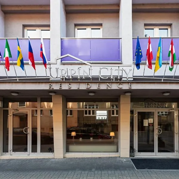 Urpí­n City Residence, отель в Банска-Бистрице