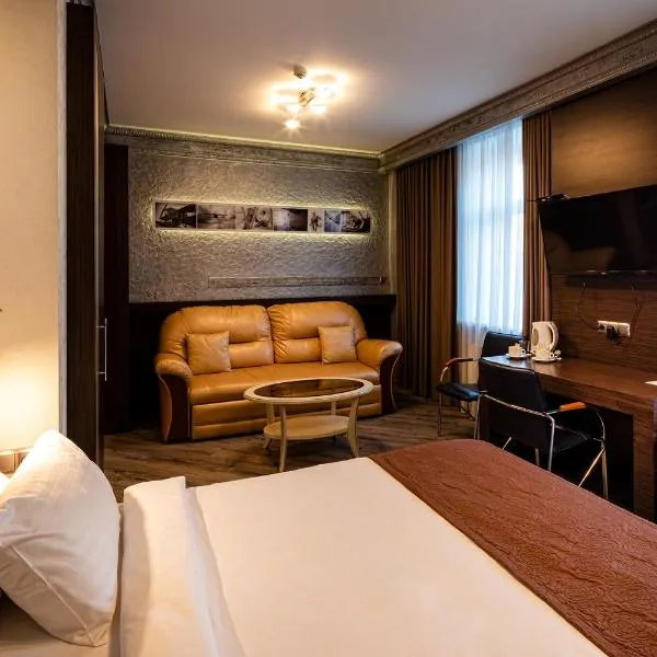 Biplan Hotel, hotel v destinaci Daugavpils