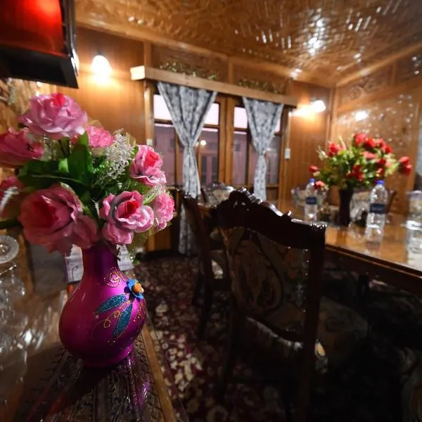 Goona palace houseboats, hotel v destinaci Šrínagar