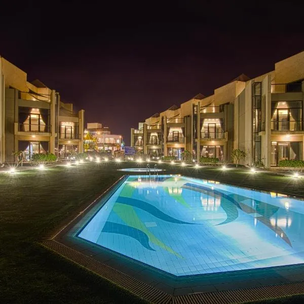 Faris Villas للعائلات فقط-الصفحة الرسمية لمنتجع فلل فارس, hotel in Al Khīrān