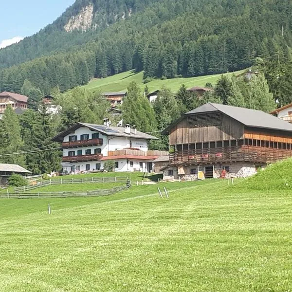 Kompatscherhof、カステルロットのホテル