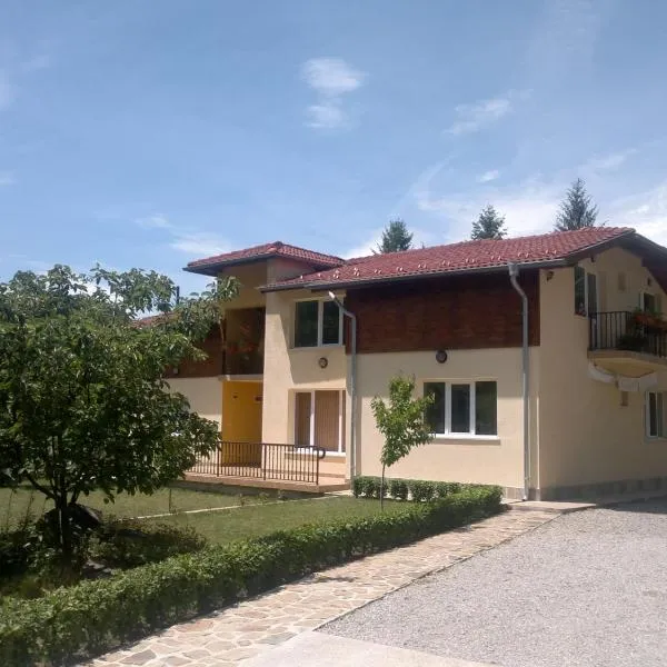 Villa Nanevi, hotel in Teteven