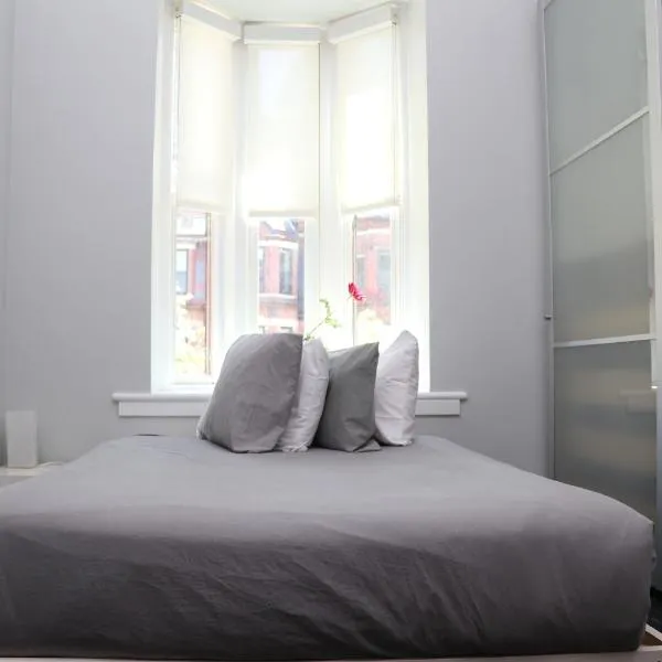 Stylish Newbury Street Studio, #11, hotel v destinaci Boston