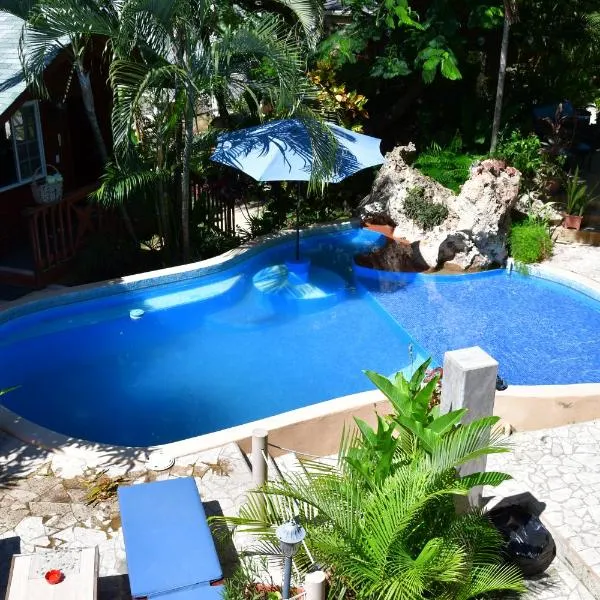 West Bay Lodge and Spa, hotel in West Bay