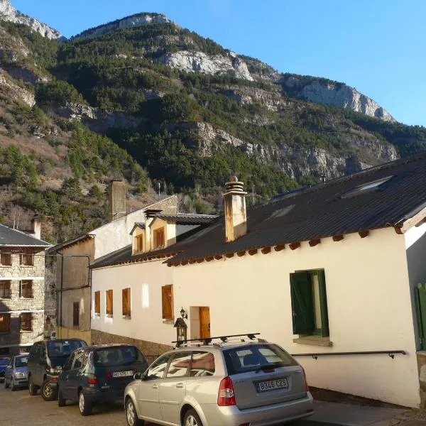 La Cabaña, hotel en Canfranc