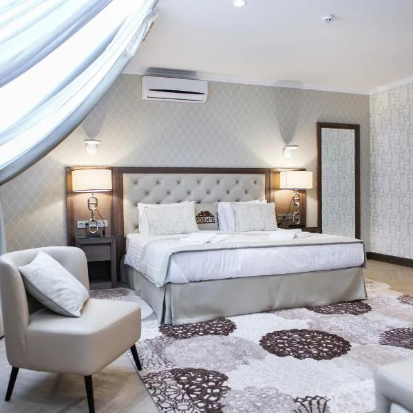 Родичі, hotel in Zhashkiv