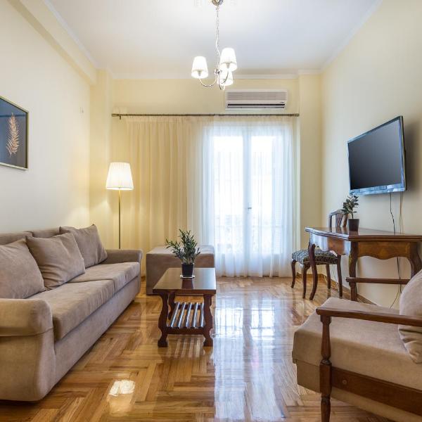 Chic flat in Kolonaki next to American Embassy