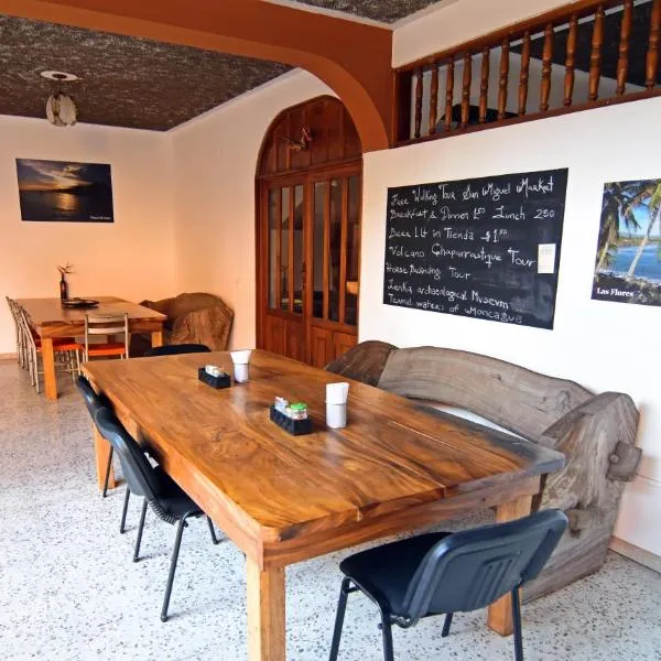 Hotel Europa, Hotel in San Miguel