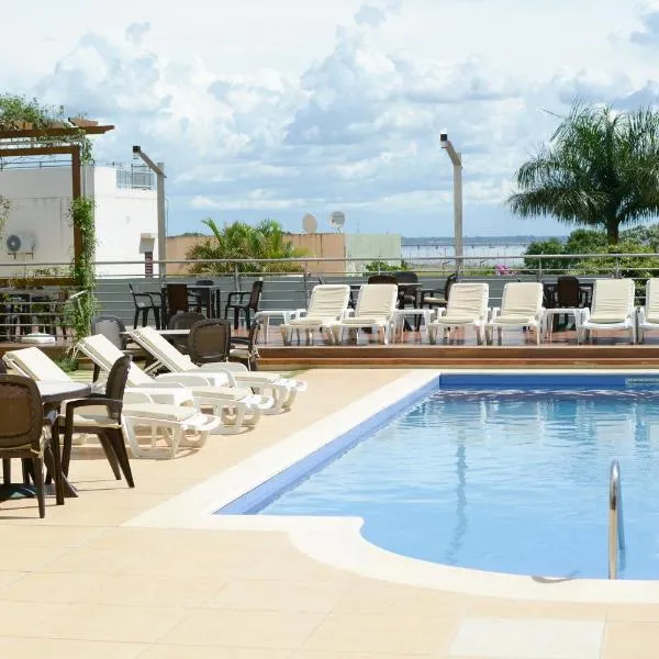 De la Trinidad Hotel, hotel em Encarnación