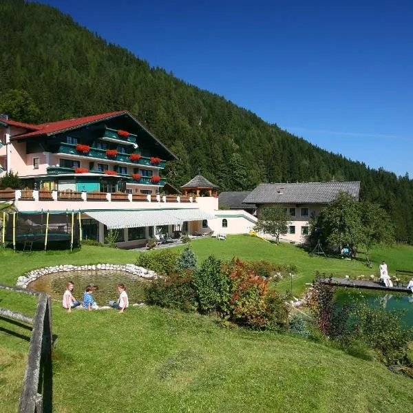Alpenhotel Neuwirt, hotel v Schladmingu