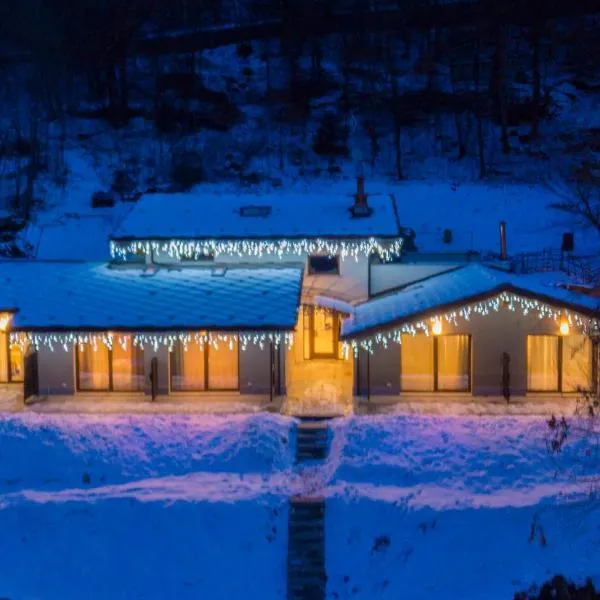 Lo Tzeno, Hotel in Fénis