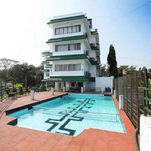 Sunrise Hill Resort, hotel in Khandala