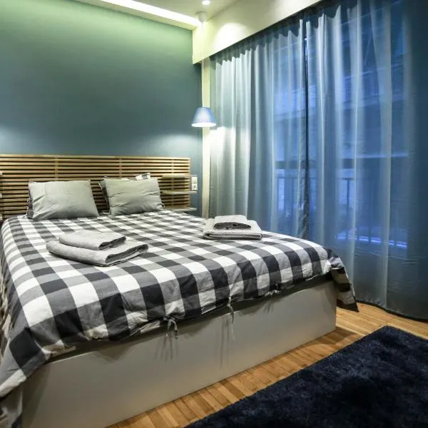 El Pacífico, hotel v Aténách