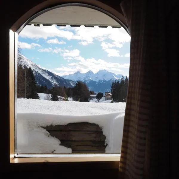 Tgantieni Sot - Apartment mit Herz, hotel v destinaci Lenzerheide