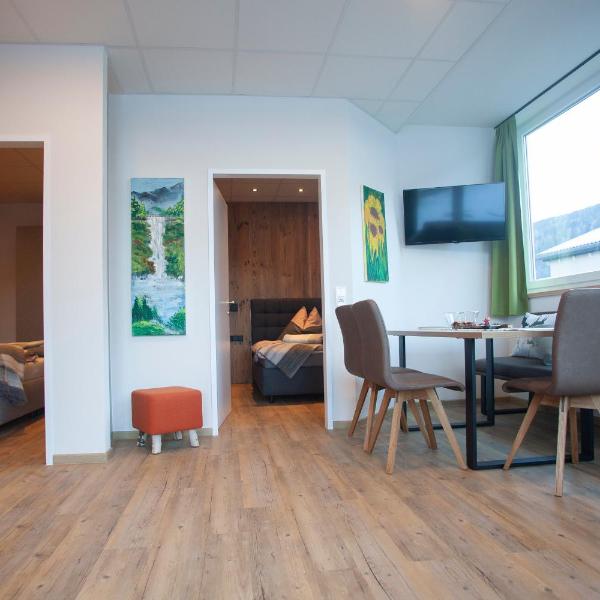 Chalet West