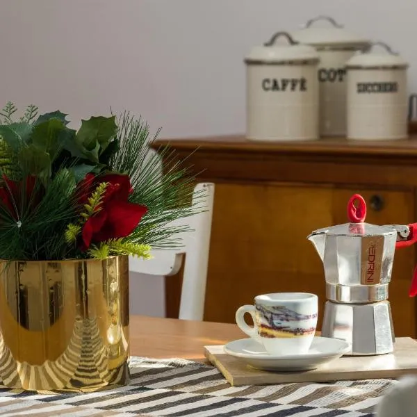 Giù al Centro – hotel w mieście Neapol