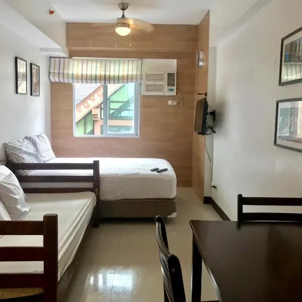 SweetSuites at Pine Crest #T3-239, khách sạn ở Manila