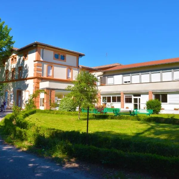 Centre Louis Ormières, hotel in Montauban