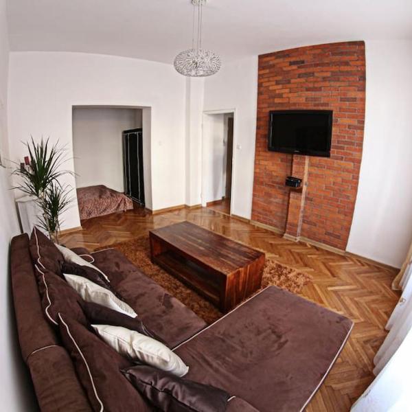 Central Old Town Apartment