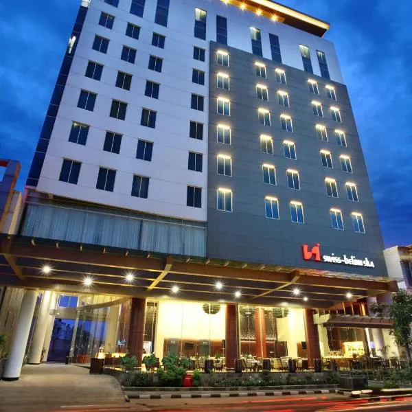Swiss-Belinn SKA Pekanbaru, khách sạn ở Pekanbaru