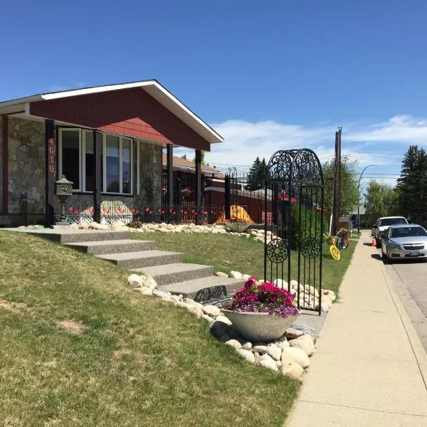 The Calgary Hub hostel style Home, hotel in Calgary