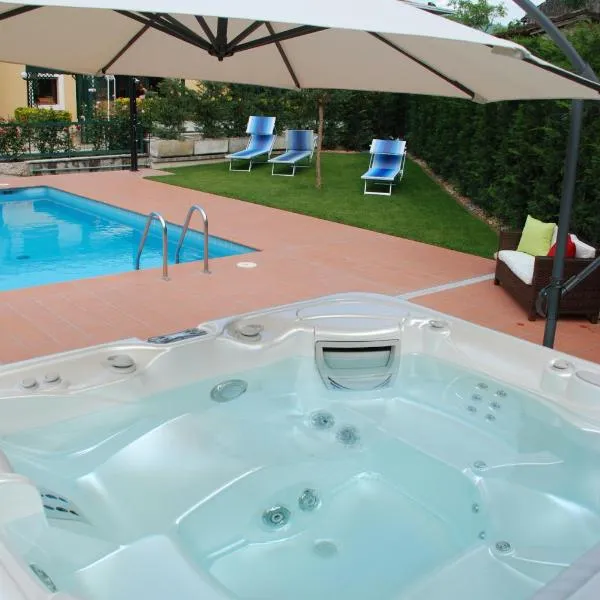 Hotel La Pergola, hotel v destinaci Grezzana