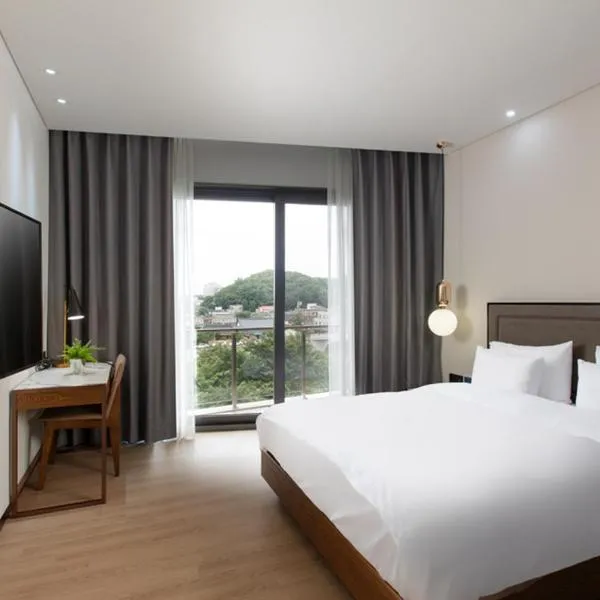 N Bridge Hotel JEON JU, hotel din Jeonju