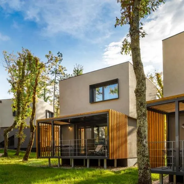 뉘비체에 위치한 호텔 Aminess Younique Gaia Green Villas