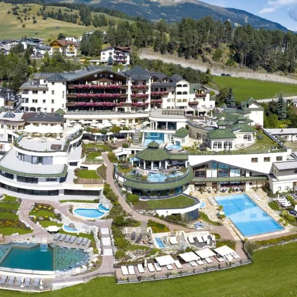 Wellnessresidenz Schalber, hotel v destinaci Serfaus