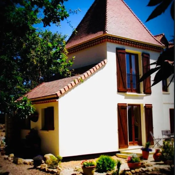 The Tower, hôtel à Les Dognons