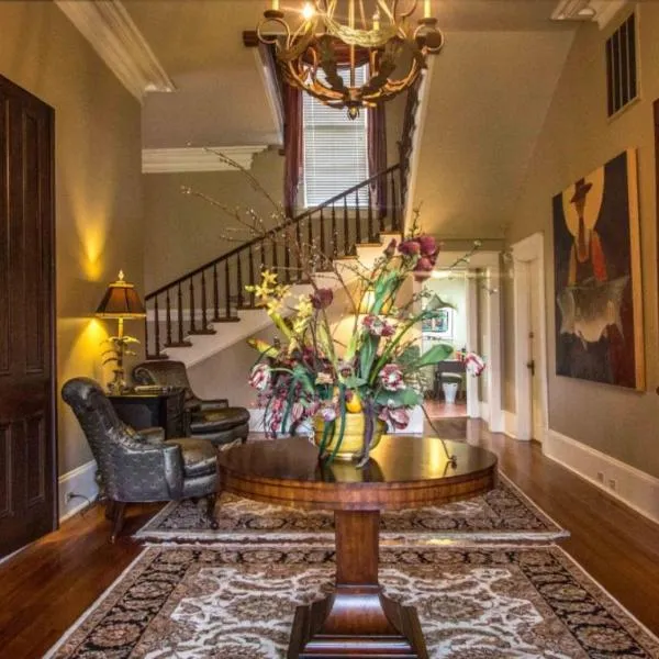 Clark House Inn、クラークスデールのホテル