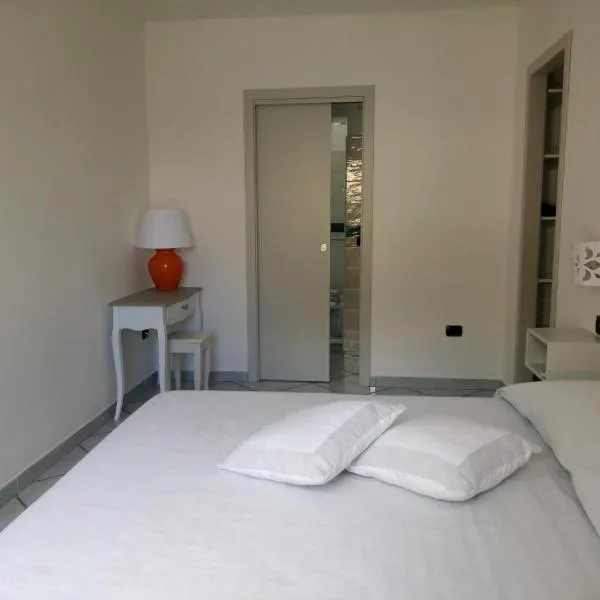 Hotel Alador, hotell i Budoni