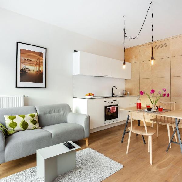 #stayhere - Modern Designer 1BDR Apartment in Artistic District